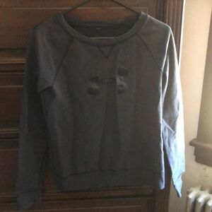 Under Armour sweatshirt